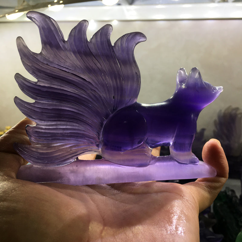 Fluorite Nine-tailed fox Carving crystal carved