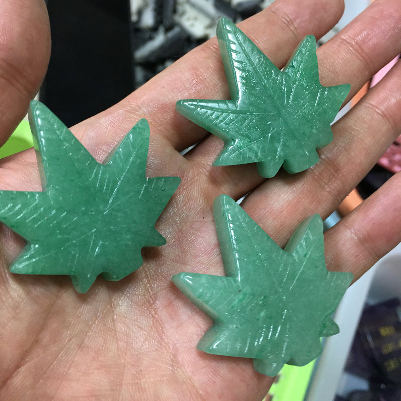 About 4.5CM Green aventurine Maple leaf Carving Plant crystal carved