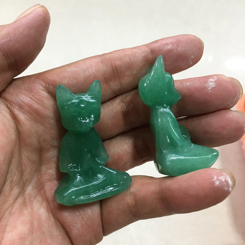 About 5CM Green aventurine Yoga cat Carving crystal carved