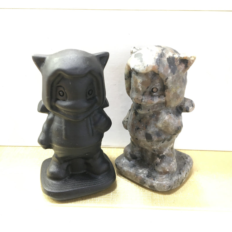 Pokémon carving Black obsidian Yooperlite Carving Natural crystal Pokemon carved