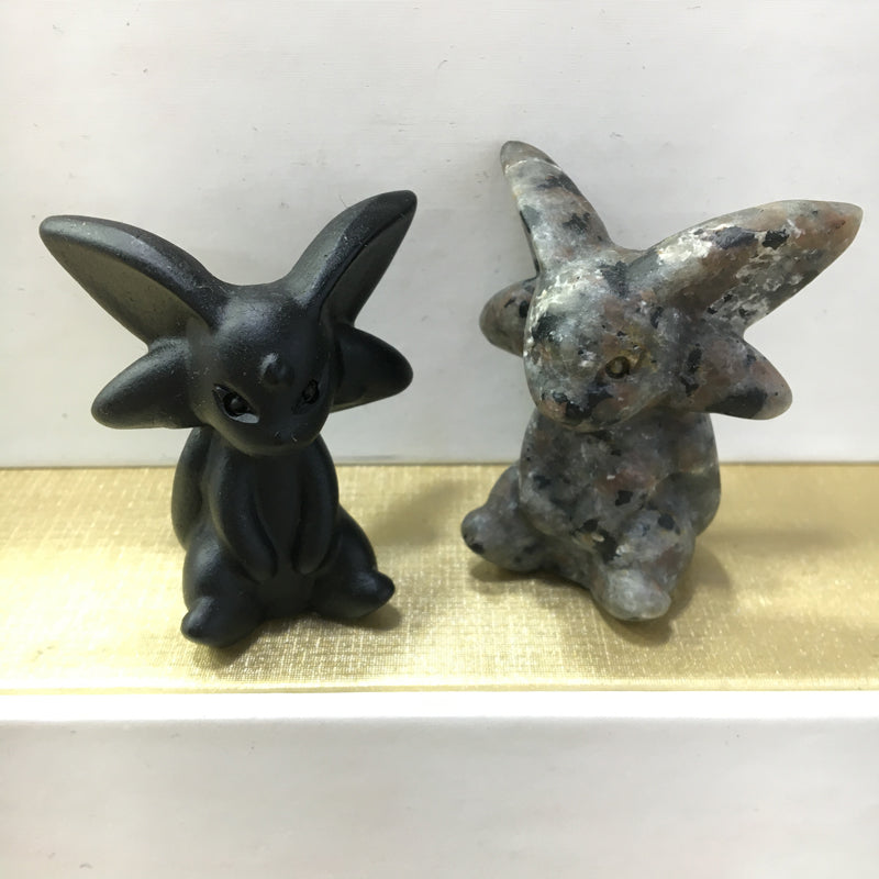 Espeon carving Black obsidian Yooperlite Carving Natural crystal Pokemon carved