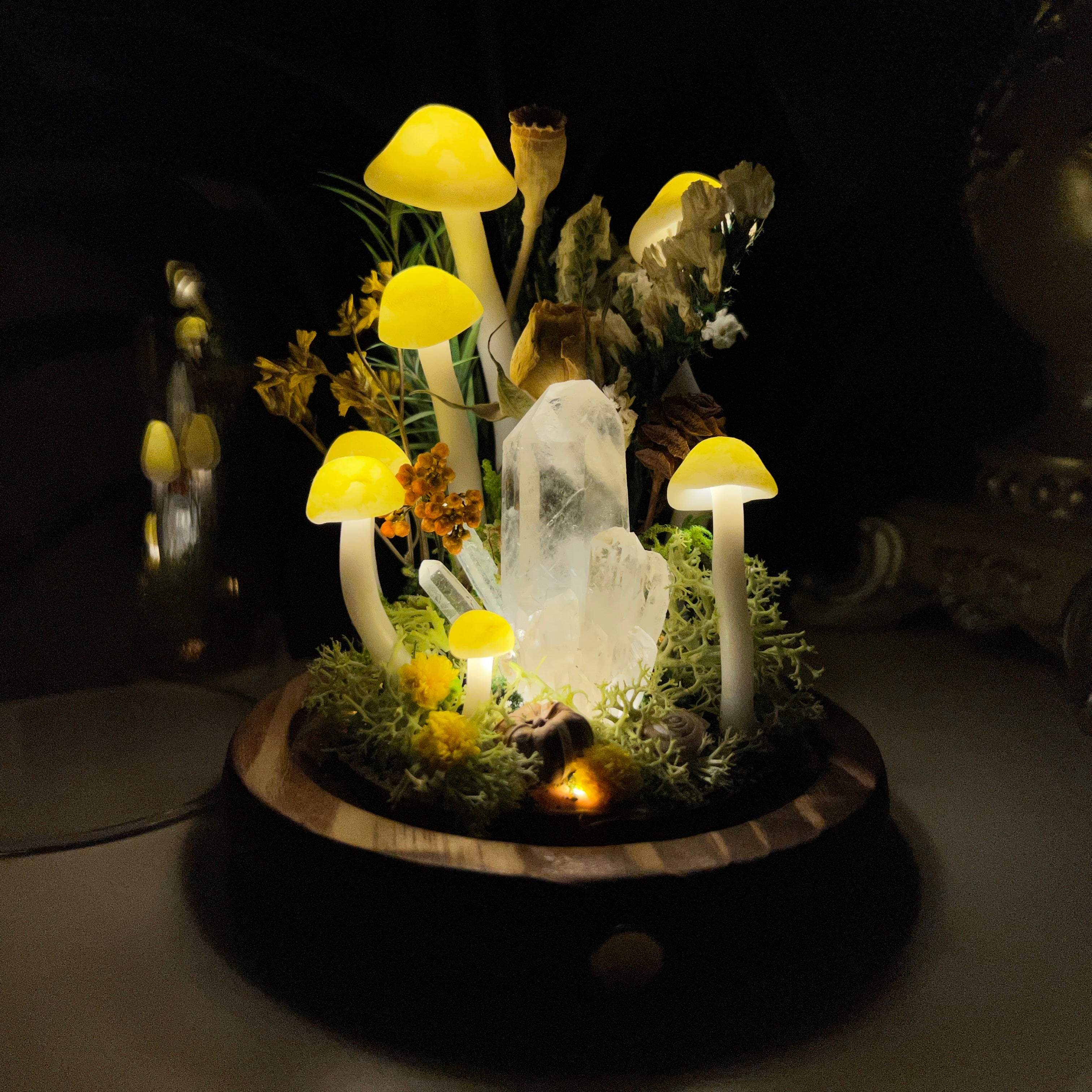Ethereal Clarity: Natural Clear Quartz Cluster & Meadow Forest Night Light | Handmade Crystal Mushroom Lamp