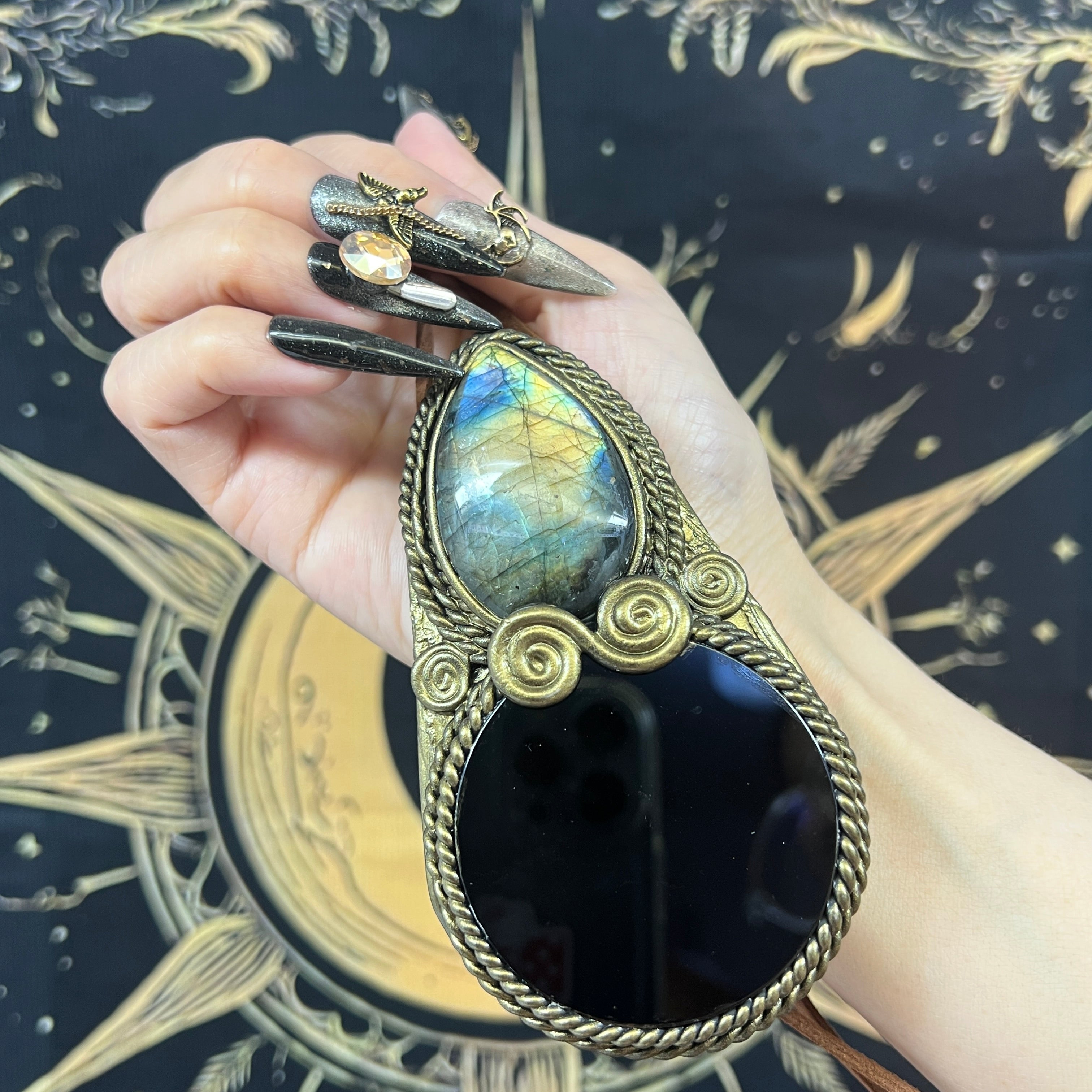 Handmade Natural Black Obsidian Scrying Mirror pendant/Magic Obsidian Witch Mirror/Crystal Quartz Mirror/Manifest Altar Tool