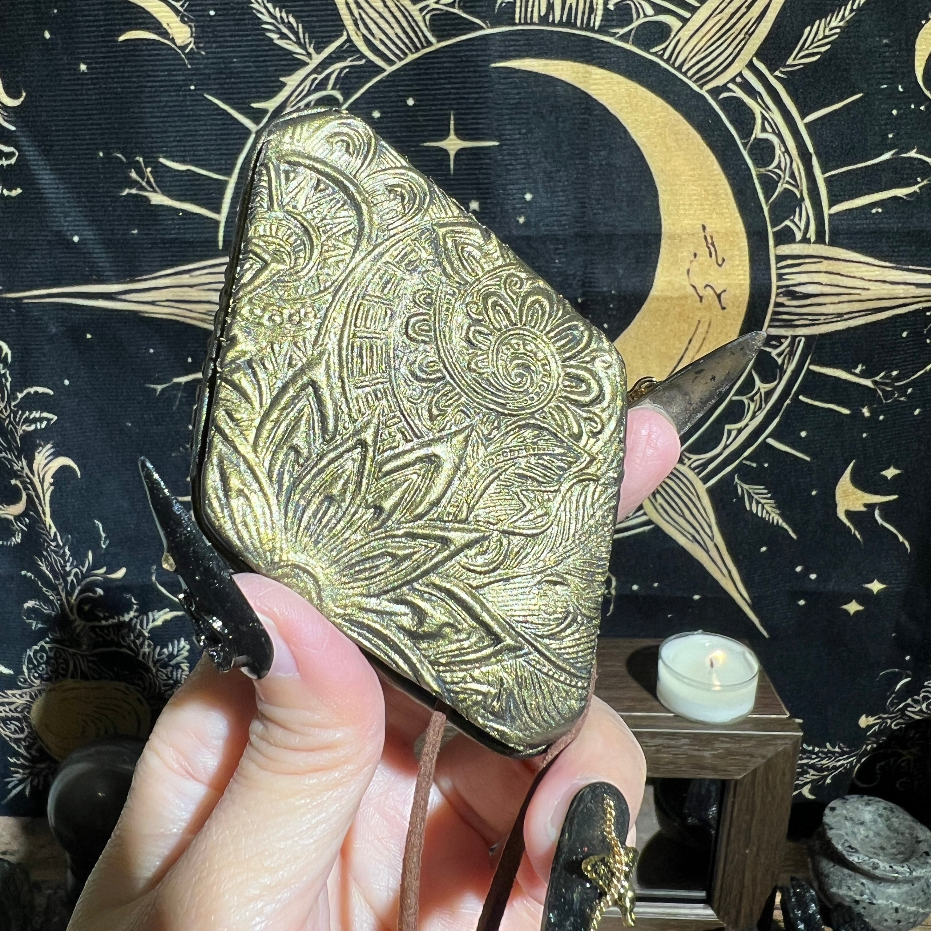Handmade Natural Black Obsidian Scrying Mirror pendant/Magic Obsidian Witch Mirror/Crystal Quartz Mirror/Manifest Altar Tool
