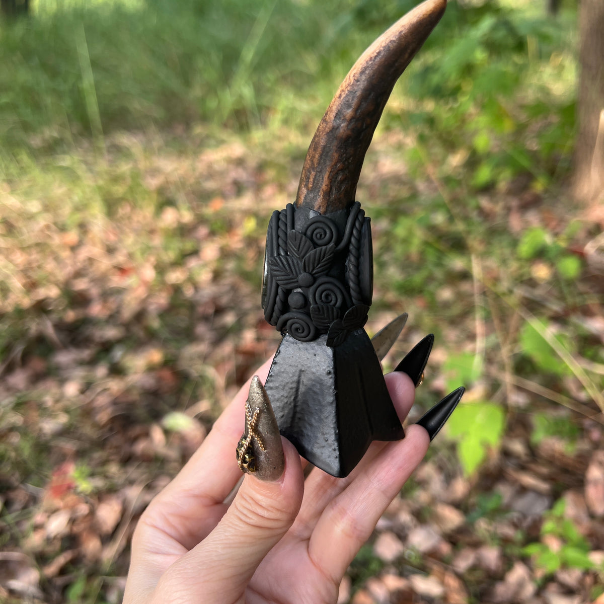 Crystal Altar Bell, Witch Hand Bell, Natural antler Wand Bell, Pagan Ritual Bell, Gothic Crystal Handbell, Handcrafted Witchy Altar Decor