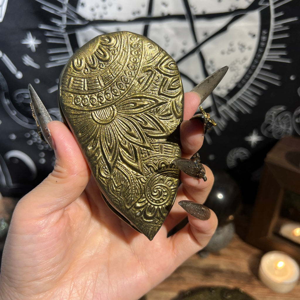 Handmade Natural Black Obsidian Scrying Mirror pendant/Magic Obsidian Witch Mirror/Crystal Quartz Mirror/Manifest Altar Tool