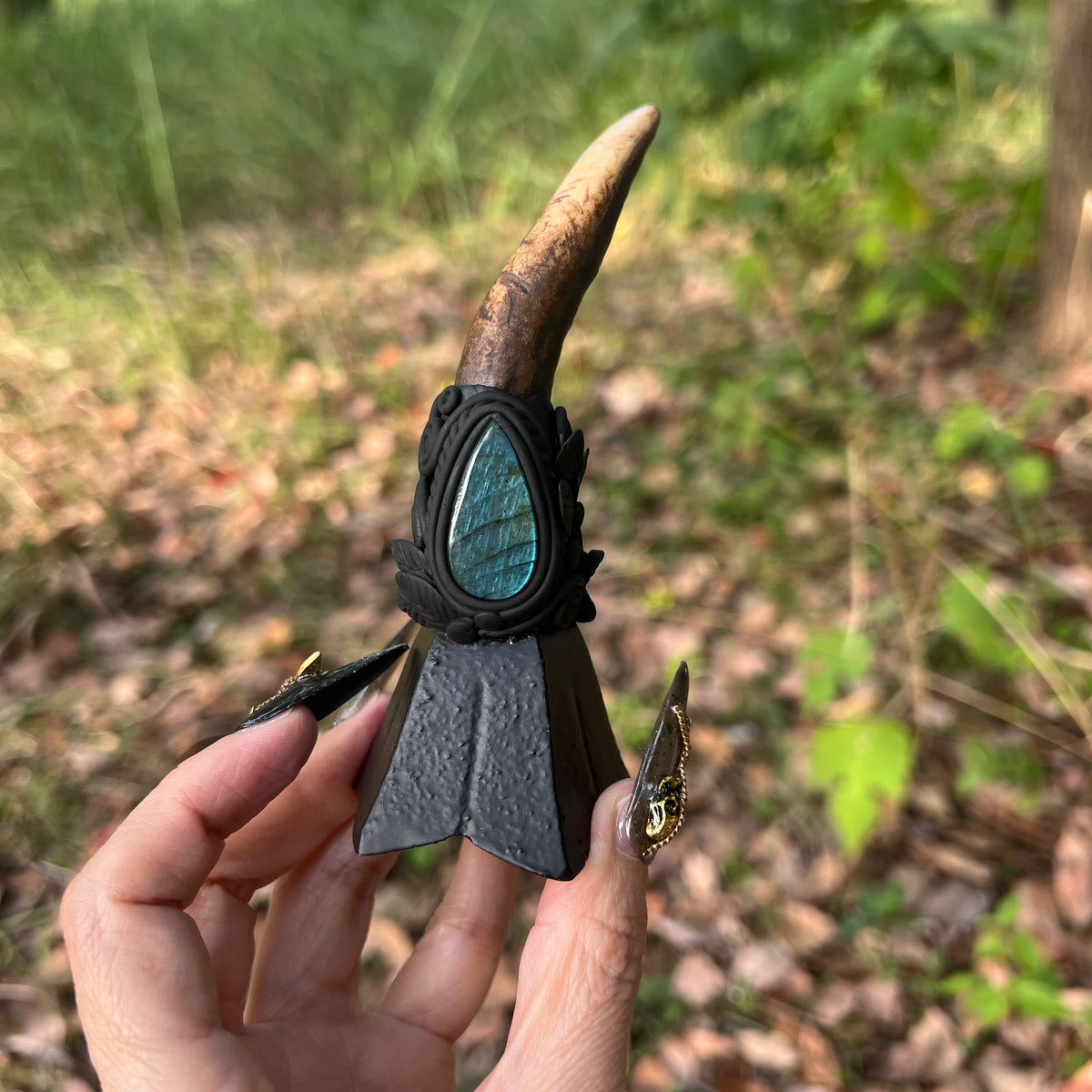 Crystal Altar Bell, Witch Hand Bell, Natural antler Wand Bell, Pagan Ritual Bell, Gothic Crystal Handbell, Handcrafted Witchy Altar Decor