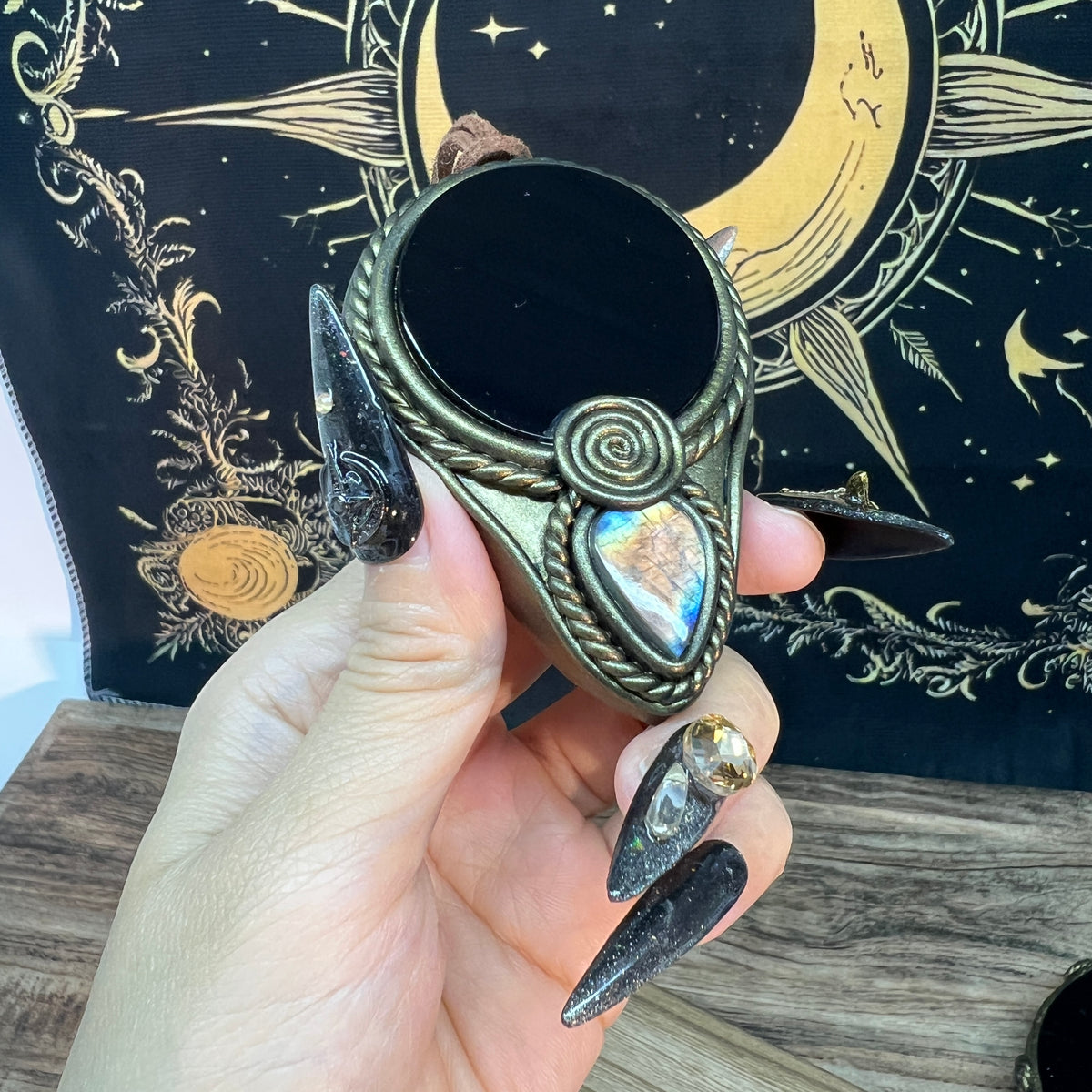 Handmade Natural Black Obsidian Scrying Mirror/Magic Obsidian Witch Mirror/Crystal Quartz Mirror/Manifest Altar Tool
