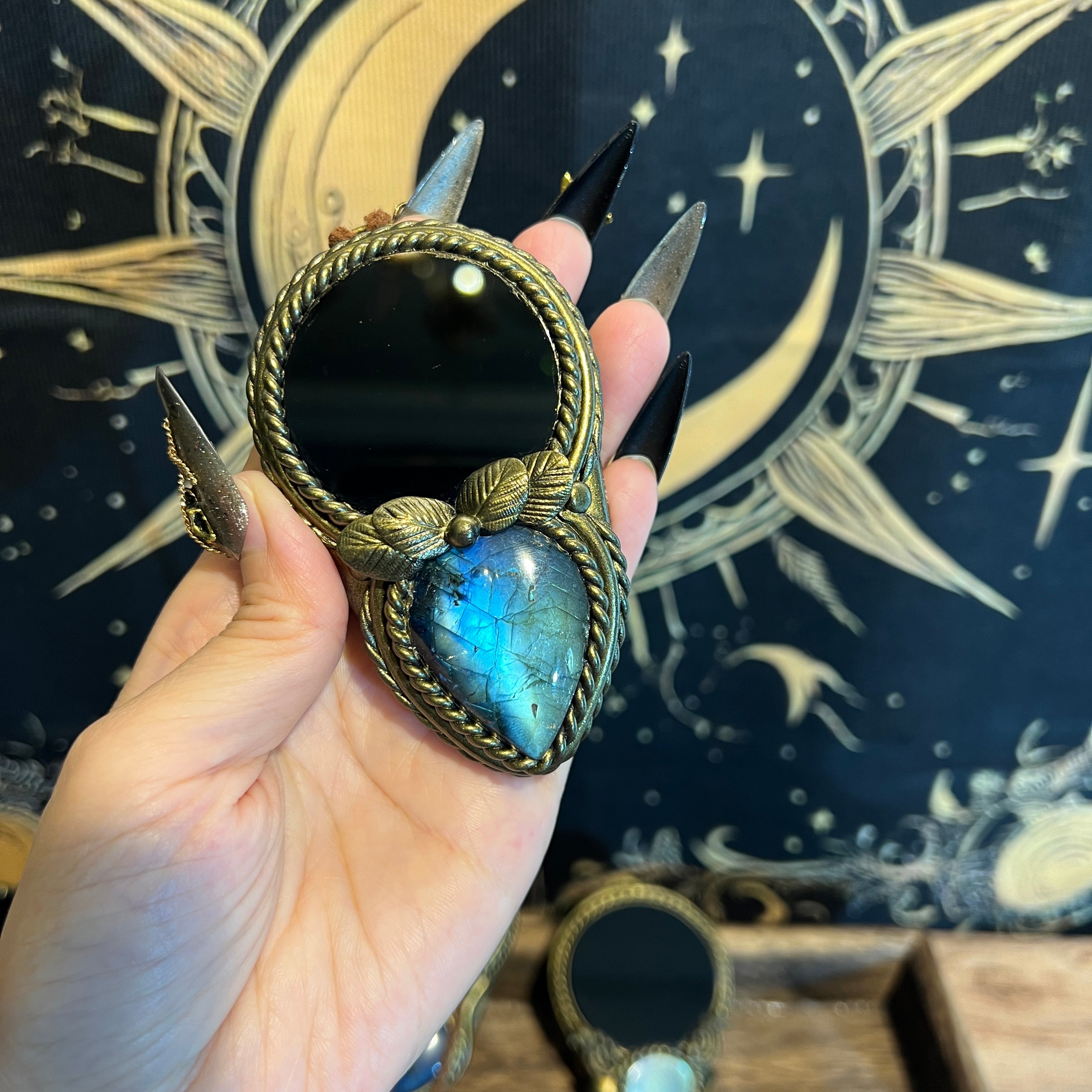 Handmade Natural Black Obsidian Scrying Mirror pendant/Magic Obsidian Witch Mirror/Crystal Quartz Mirror/Manifest Altar Tool