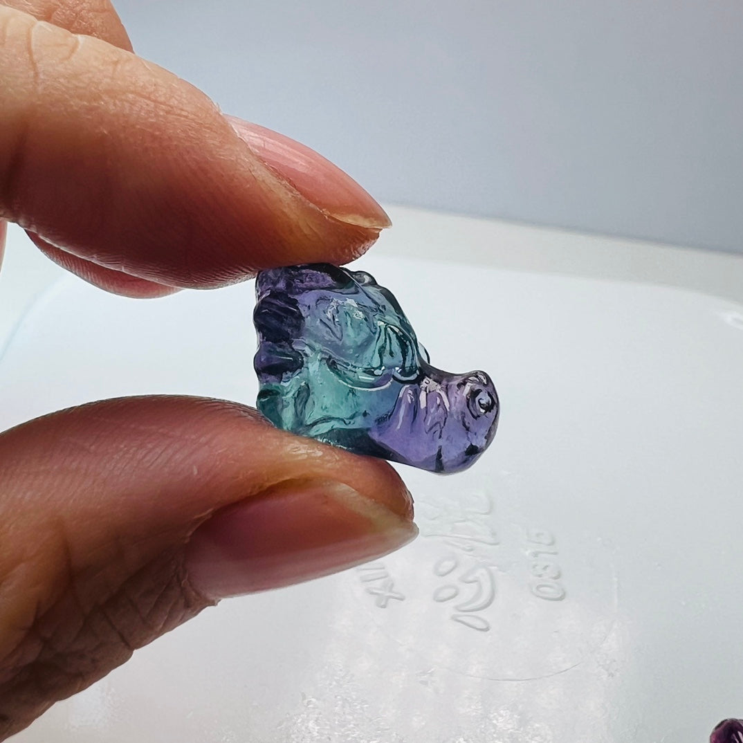 Mini Fluorite dragon head Carving Gemstone carving crystal carving