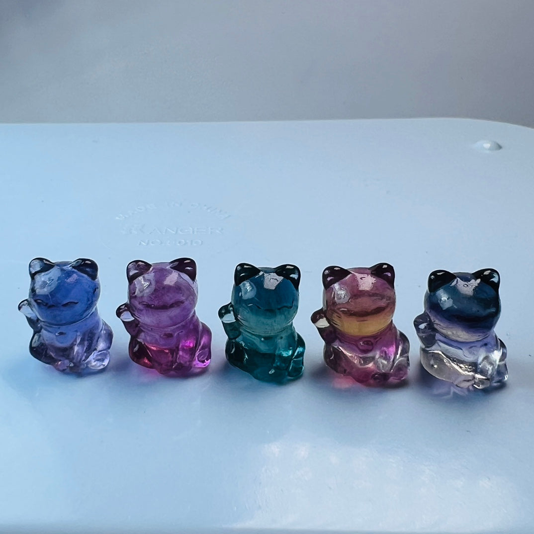 Mini Fluorite Lucky Cat Carving Gemstone carving crystal carving