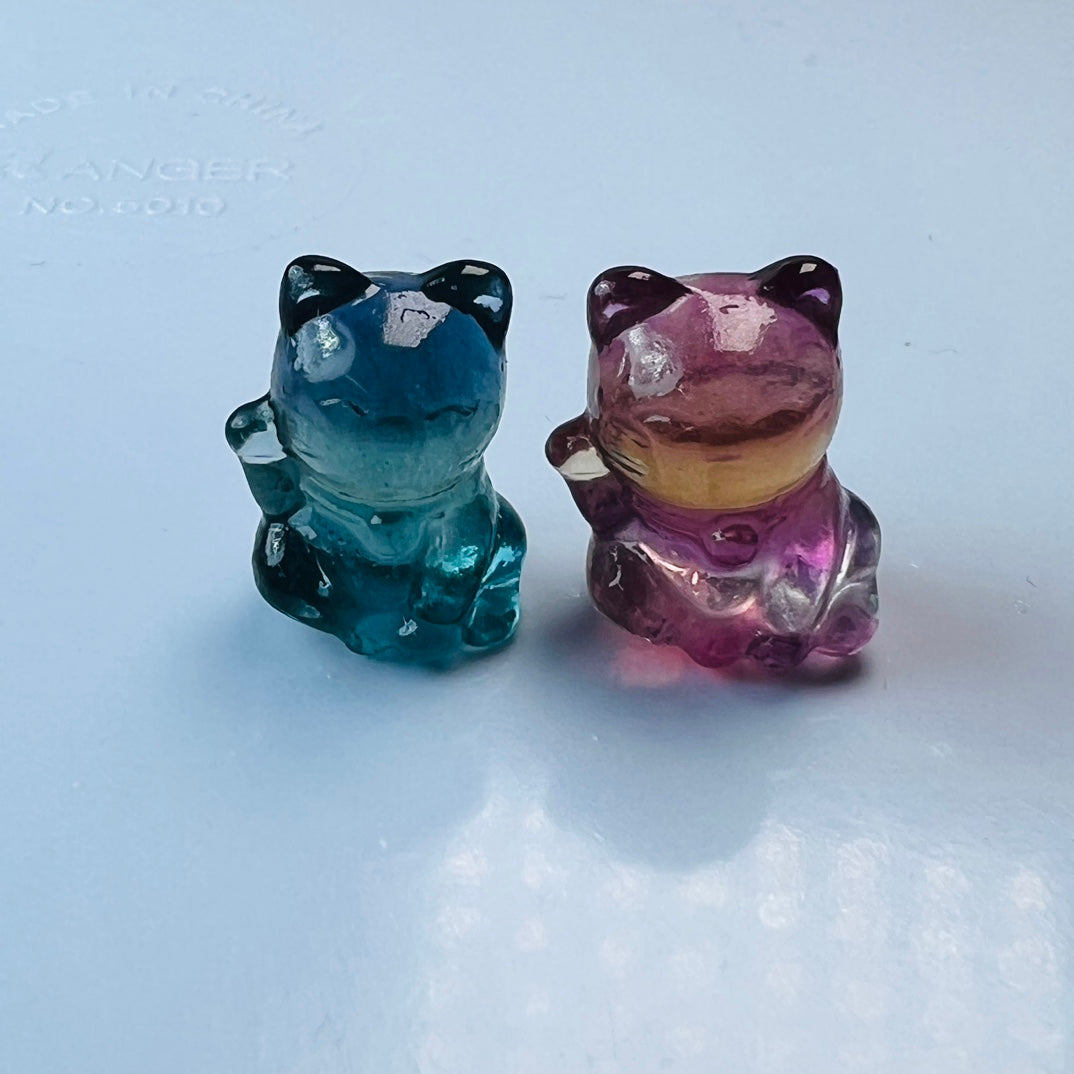 Mini Fluorite Lucky Cat Carving Gemstone carving crystal carving