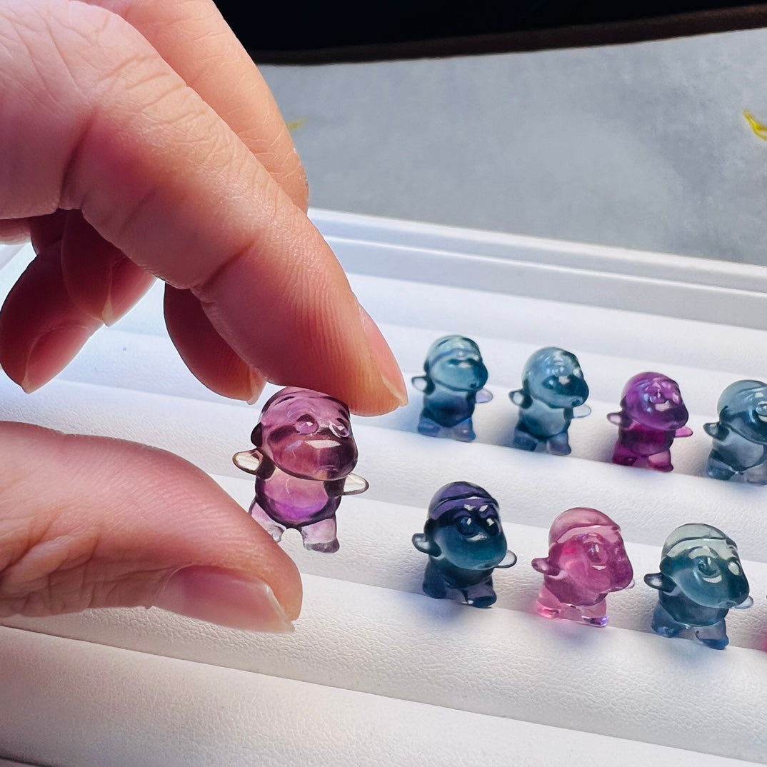 Mini Fluorite Crayon Shin-chan Carving crystal carving