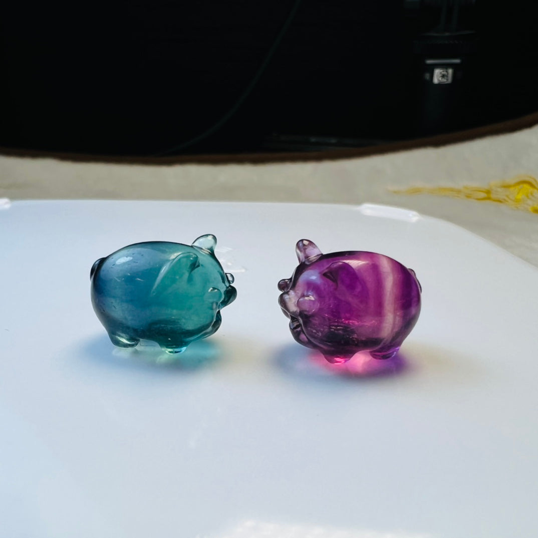 Mini Fluorite Little Pig Carving crystal carving